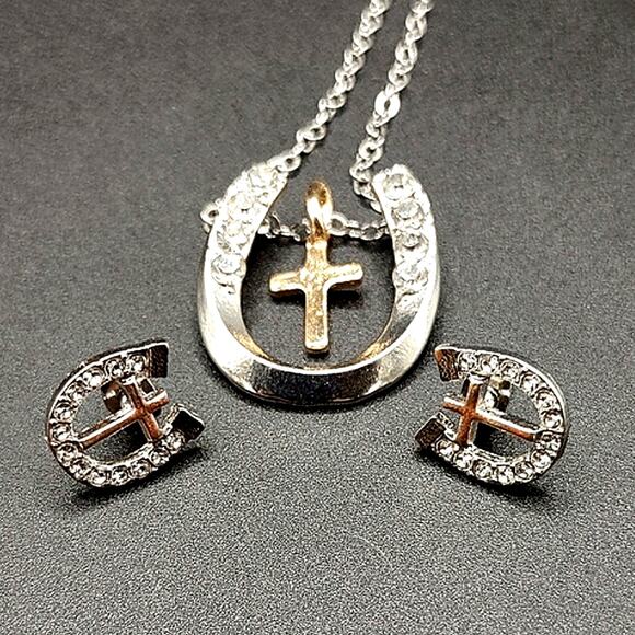 925 Plated Horseshoe Cross Necklace & Earrings Set Christmas Birthday Gift NEW! - Picture 2 of 6